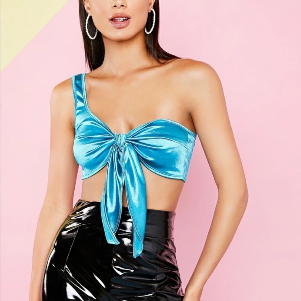 Turquoise crop top